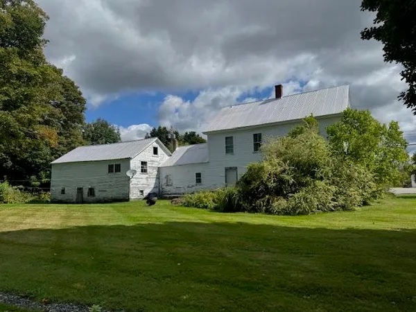 $289,000 | 1445 North Craftsbury Road, Craftsbury, VT 05827