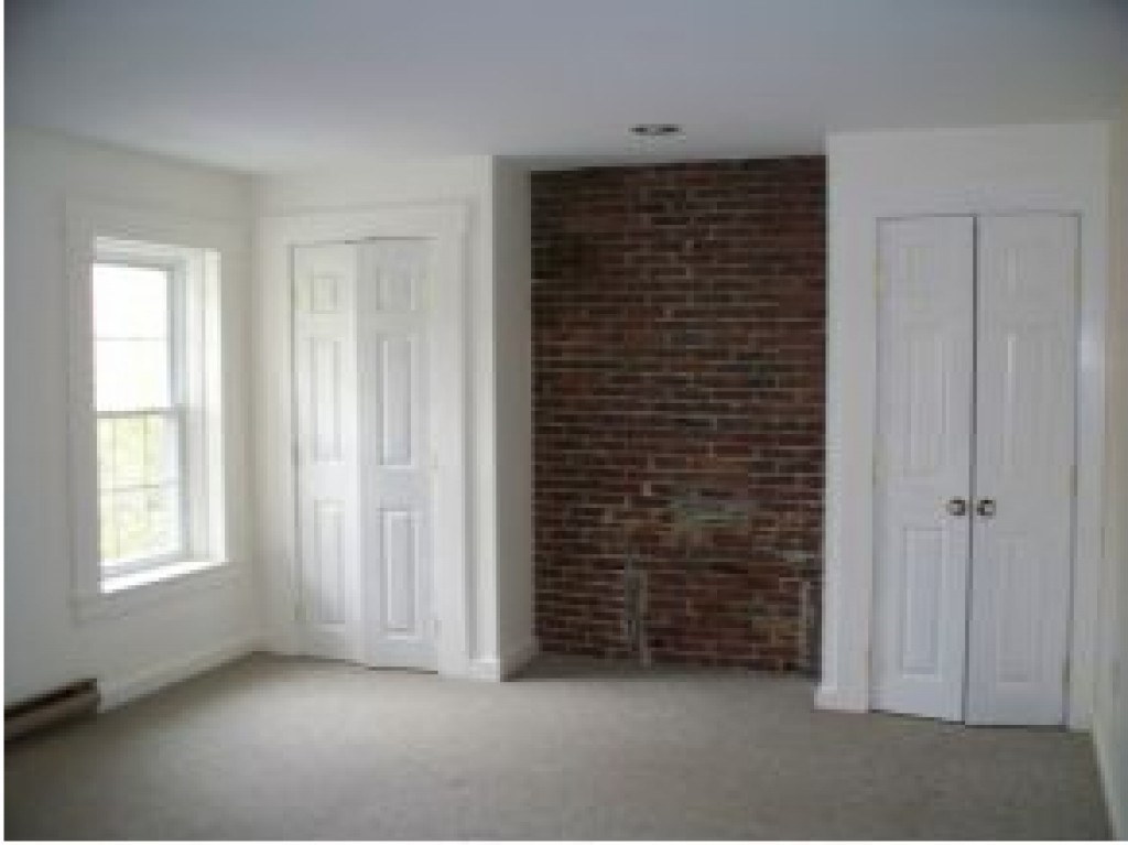 125-3 West Merrimack Street, Unit 3 Manchester, NH 03101 - Photo 3 of 25