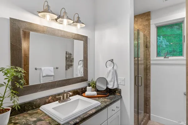 $1,745,000 | 3425 Redwood Road, Napa, CA 94558