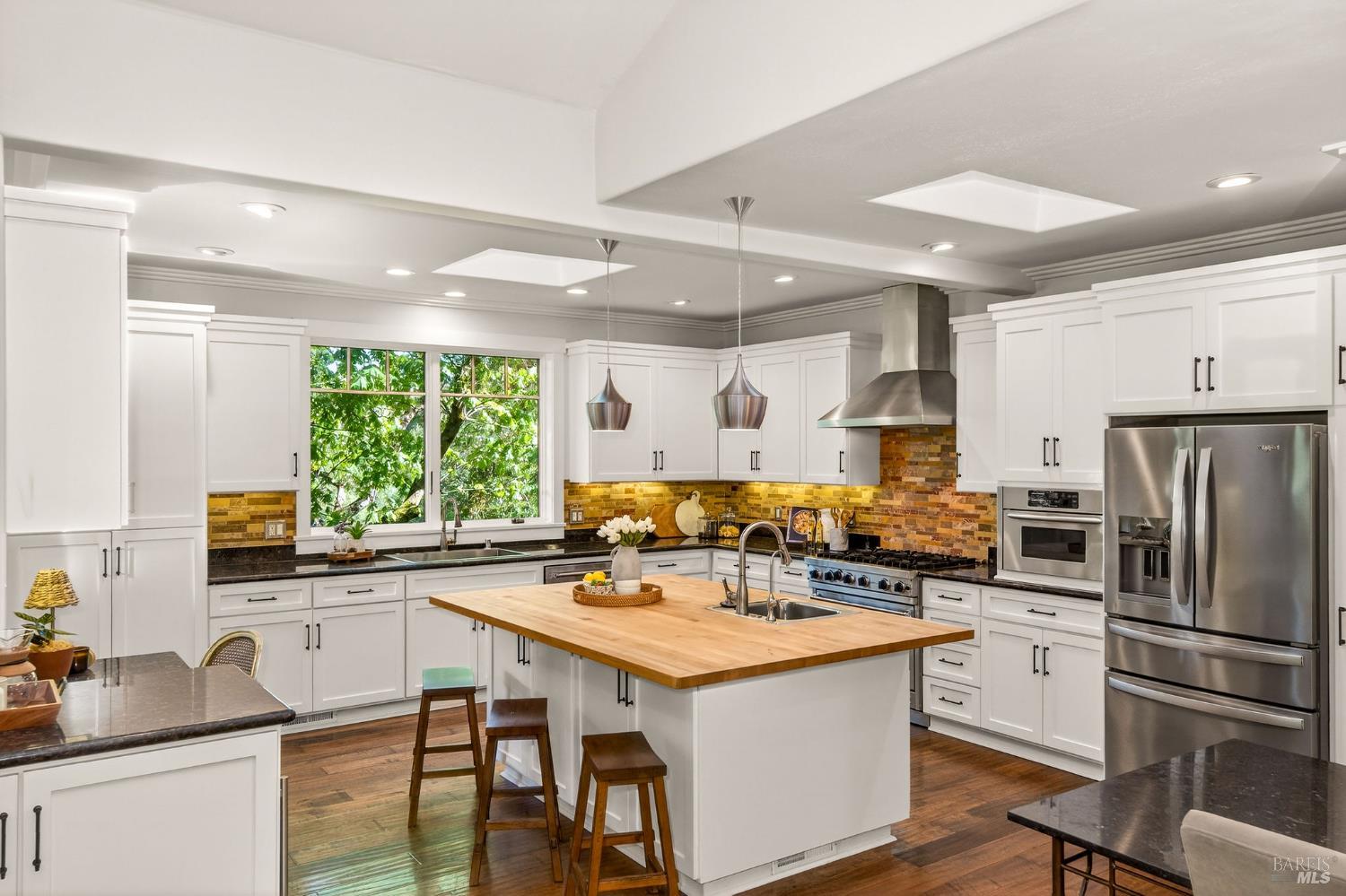 3425 Redwood Road Napa, CA 94558 - Photo 10 of 38 a kitchen with a sink stove and refrigerator