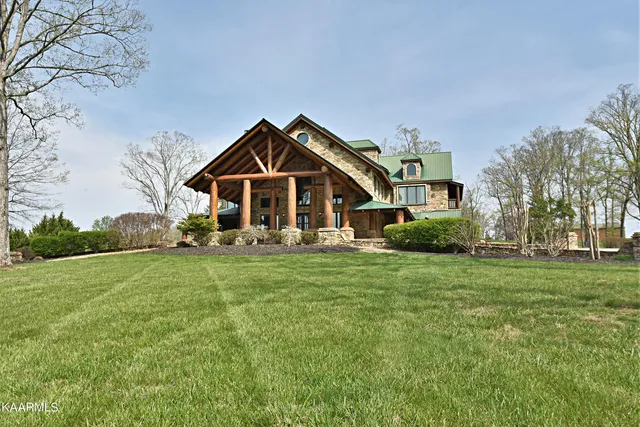 $10,500,000 | 6720 Erie Road, Sweetwater, TN 37874