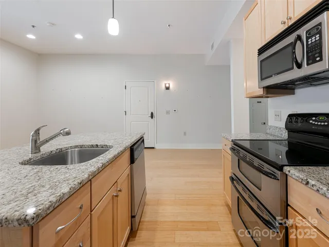 $309,900 | 190 Broadway Street, Unit 310, Asheville, NC 28801