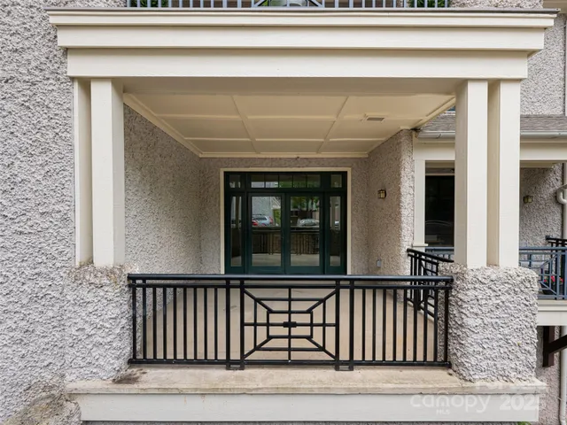 $309,900 | 190 Broadway Street, Unit 310, Asheville, NC 28801