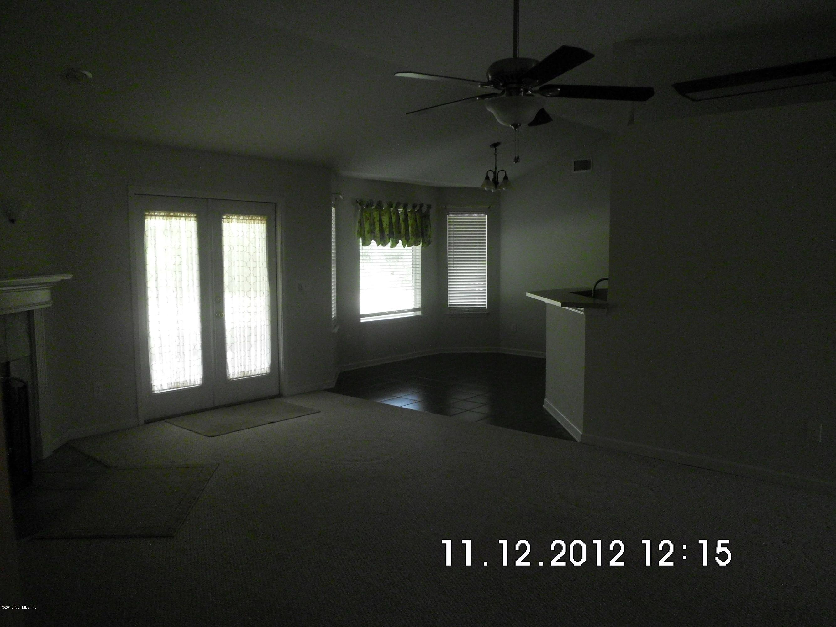 3455 Rustic Oak Trail Middleburg, FL 32068 - Photo 8 of 22 Living room
