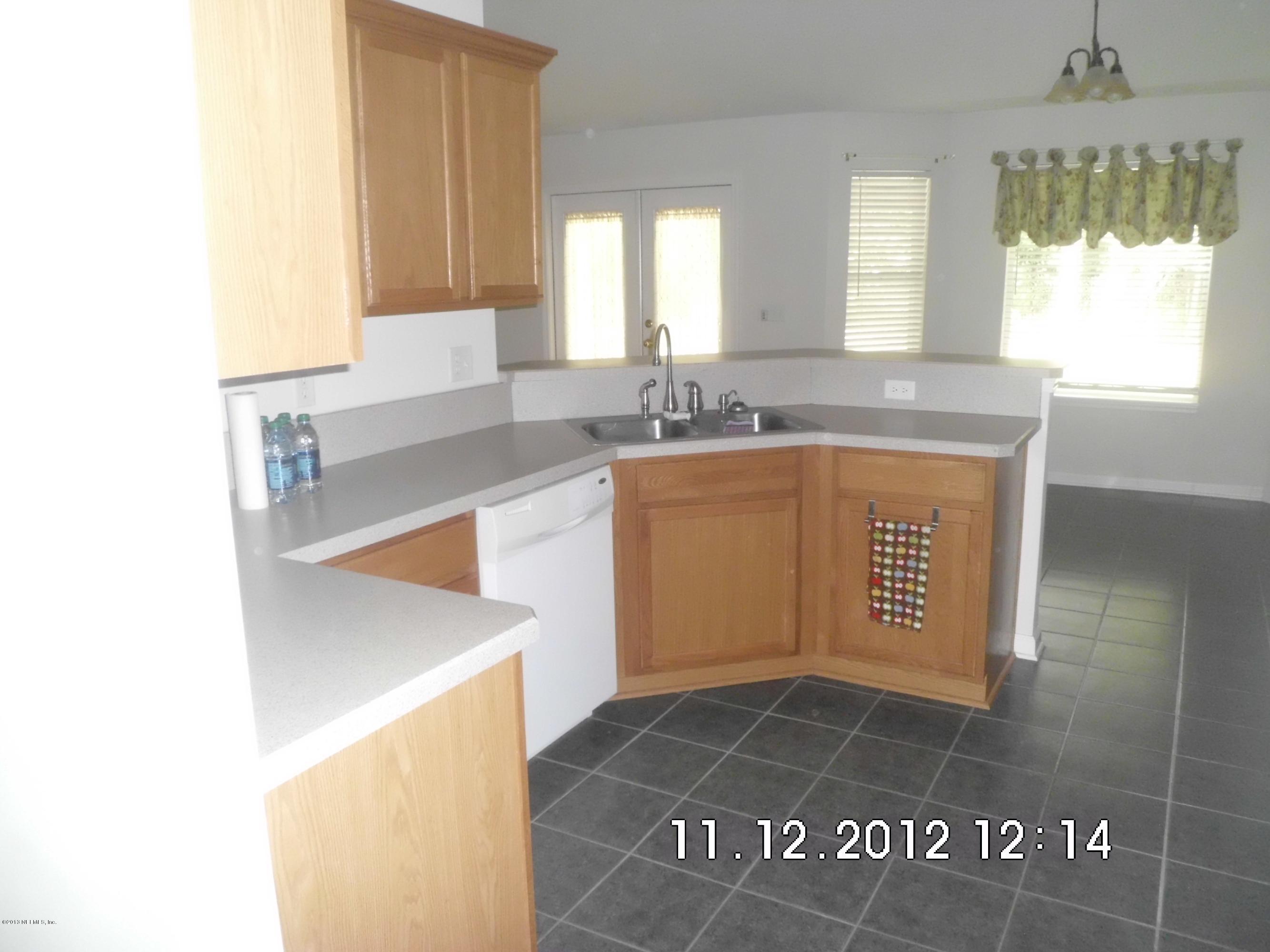 3455 Rustic Oak Trail Middleburg, FL 32068 - Photo 9 of 22 Kitchen/breakfast area
