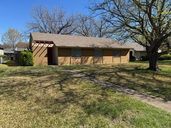 $1,895 | 3517 Cotillion Drive, Plano, TX 75074
