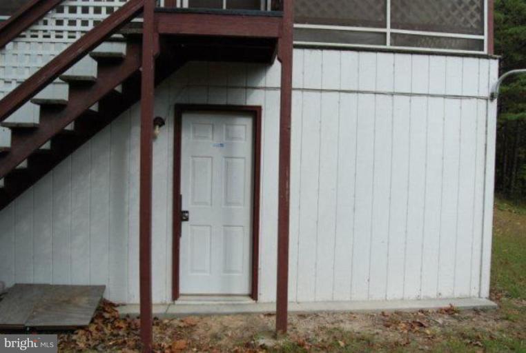 54 Spring Hollow Road Front Royal, VA 22630 - Photo 14 of 17 Shed