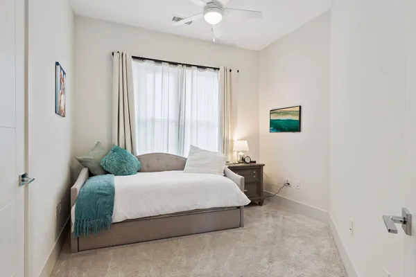 $720,000 | 199 Waterpoint Court, Unit 213, Montgomery, TX 77356