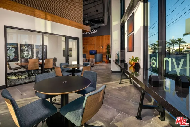 $3,405 | 1101 North Main Street, Unit C344, Los Angeles, CA 90012