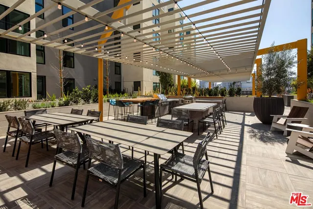 $3,405 | 1101 North Main Street, Unit C344, Los Angeles, CA 90012