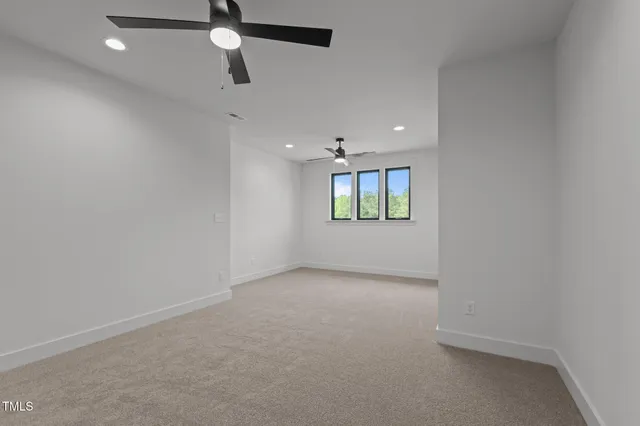 $899,900 | 200 Broadleaf Lane, Louisburg, NC 27549