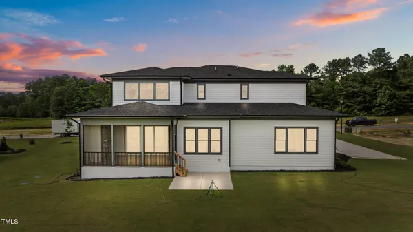 $900,000 | 200 Broadleaf Lane, Louisburg, NC 27549