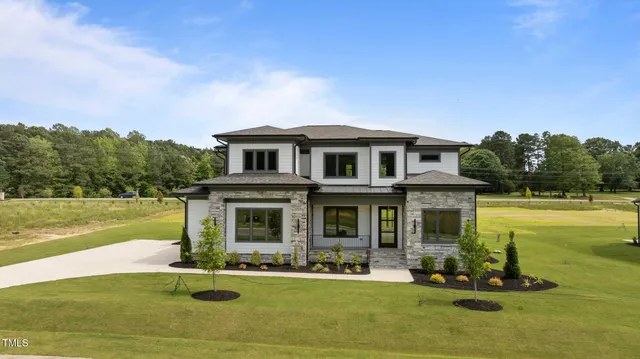 $899,900 | 200 Broadleaf Lane, Louisburg, NC 27549