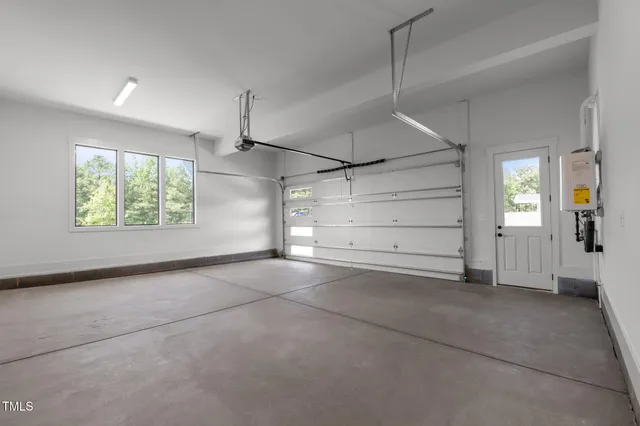 $900,000 | 200 Broadleaf Lane, Louisburg, NC 27549