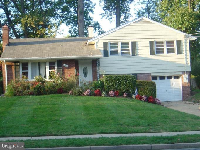 7308 Chatham Street Springfield, VA 22151 - Photo 3 of 12 Exterior #3