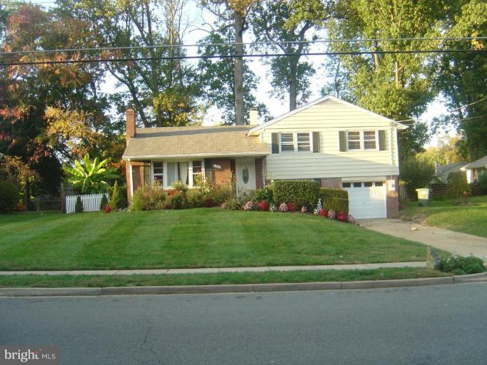 7308 Chatham Street Springfield, VA 22151 - Photo 4 of 12 Exterior #4
