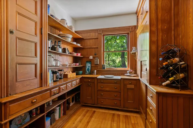 $879,000 | 2248 Highway 15, Cambridge, VT 05444