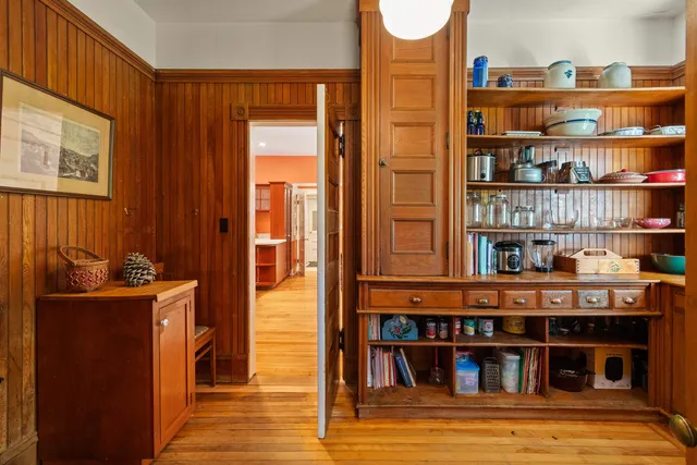 $879,000 | 2248 Highway 15, Cambridge, VT 05444