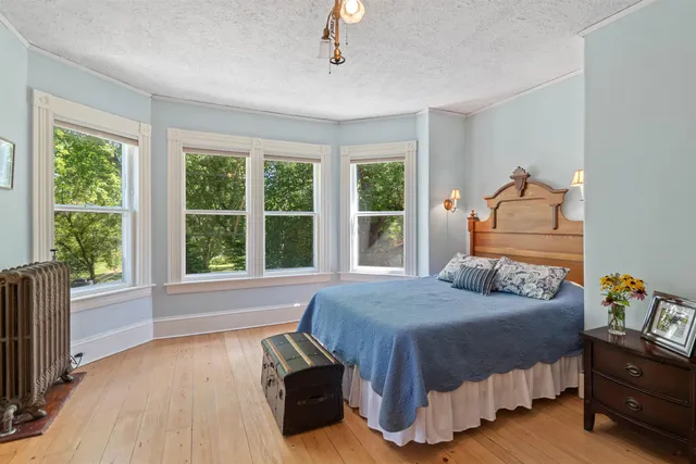 $879,000 | 2248 Highway 15, Cambridge, VT 05444