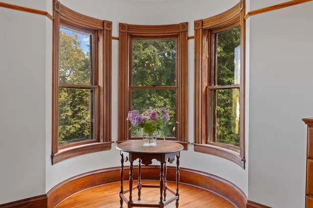 $879,000 | 2248 Highway 15, Cambridge, VT 05444