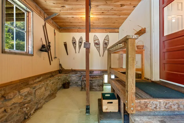 $879,000 | 2248 Highway 15, Cambridge, VT 05444