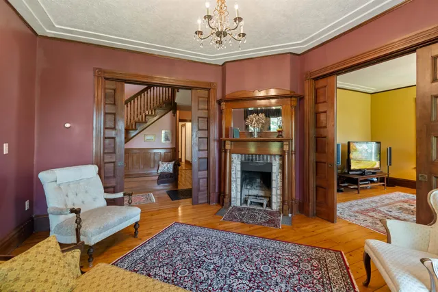 $879,000 | 2248 Highway 15, Cambridge, VT 05444