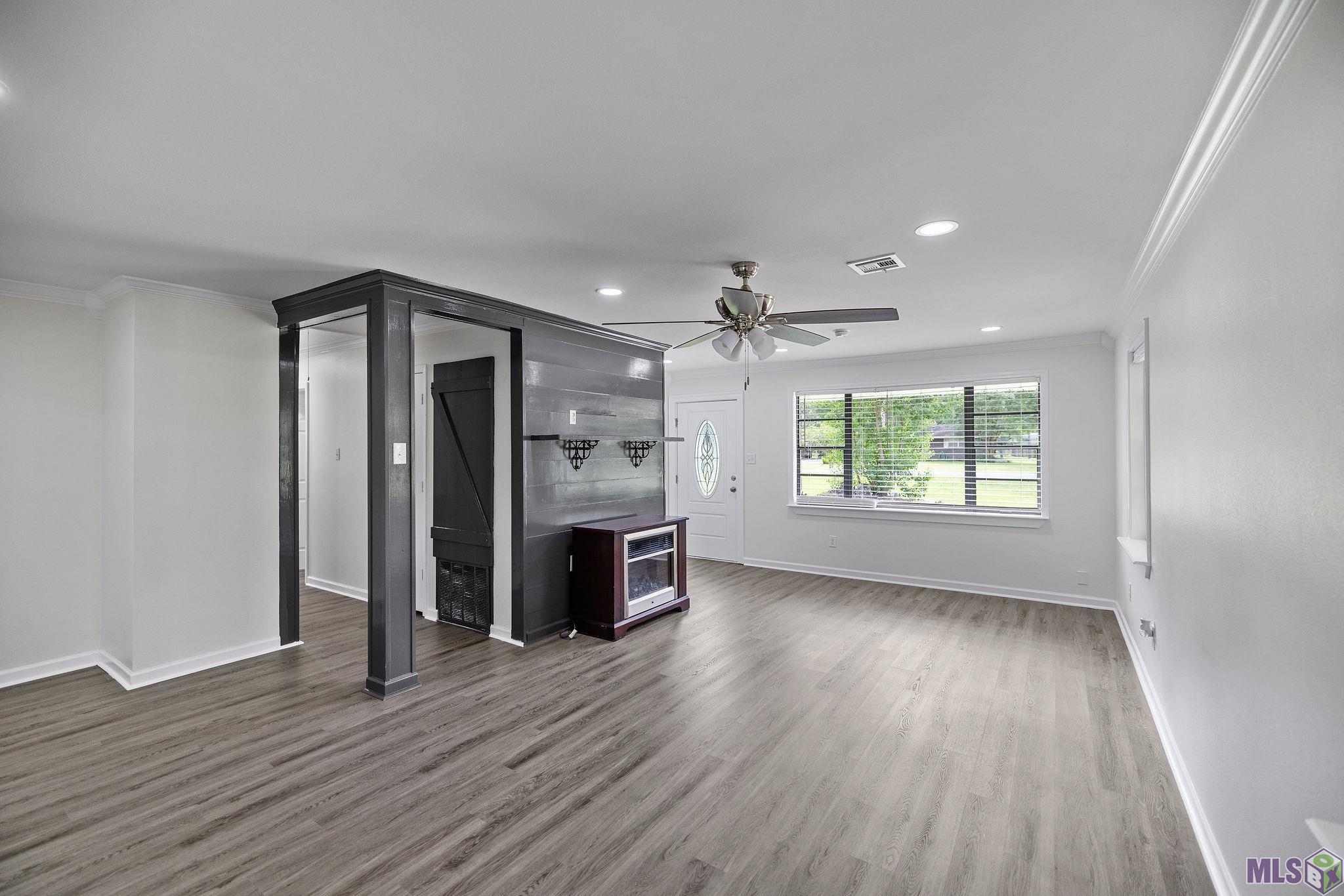 10061 Moss Lea Drive Baton Rouge, LA 70818 - Photo 3 of 22