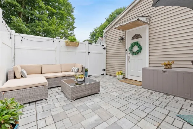 $440,000 | 38 High Street, Unit 4, Danvers, MA 01923