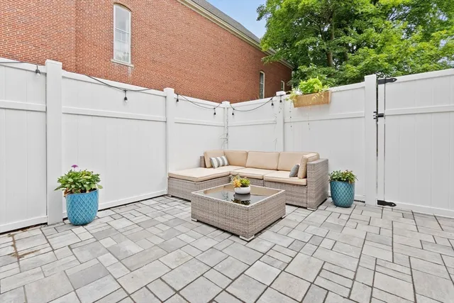 $440,000 | 38 High Street, Unit 4, Danvers, MA 01923