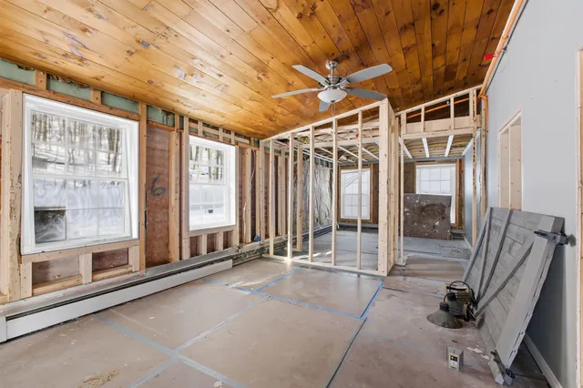 $350,000 | 77 Straw Road, Manchester, NH 03102