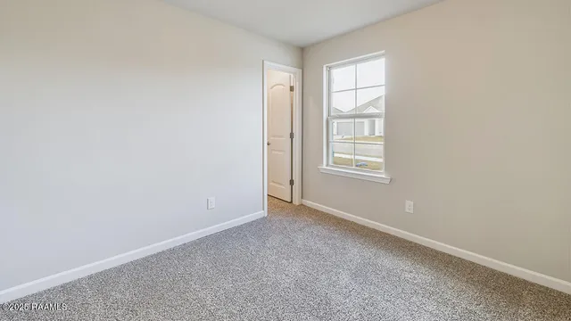 $231,000 | 144 Cottage Cove Drive, Maurice, LA 70555