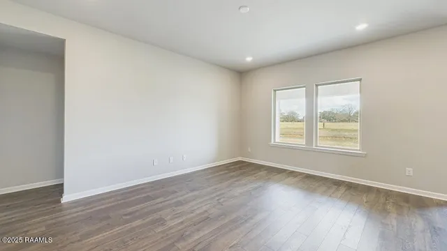 $231,000 | 144 Cottage Cove Drive, Maurice, LA 70555