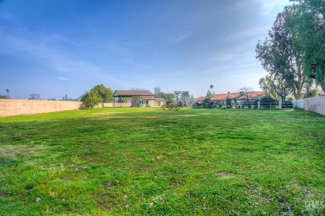 $850,000 | Undisclosed Address, Bakersfield, CA 93309