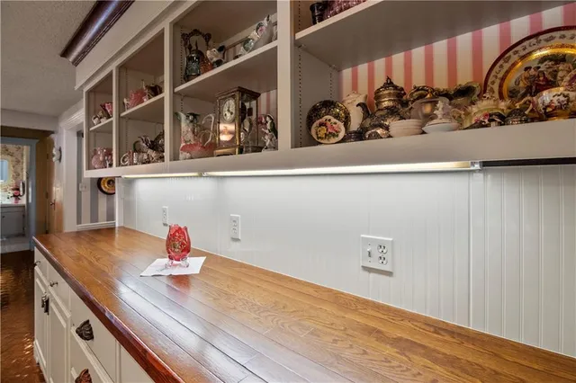 $1,299,000 | 2950 West Eagle View, Garden City, KS 67846