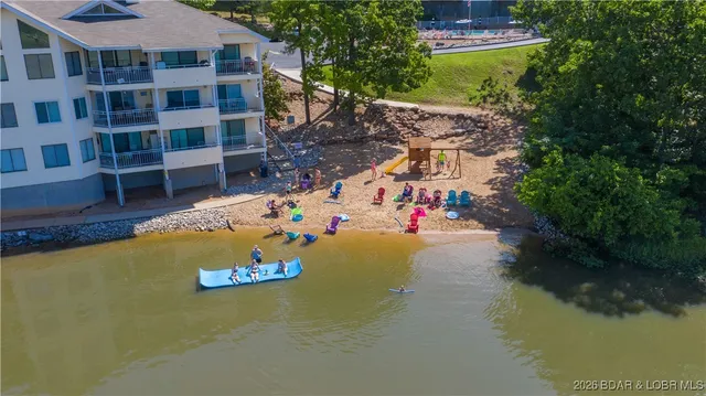 $374,000 | 1481 Ledges Drive, Unit 1042, Osage Beach, MO 65065