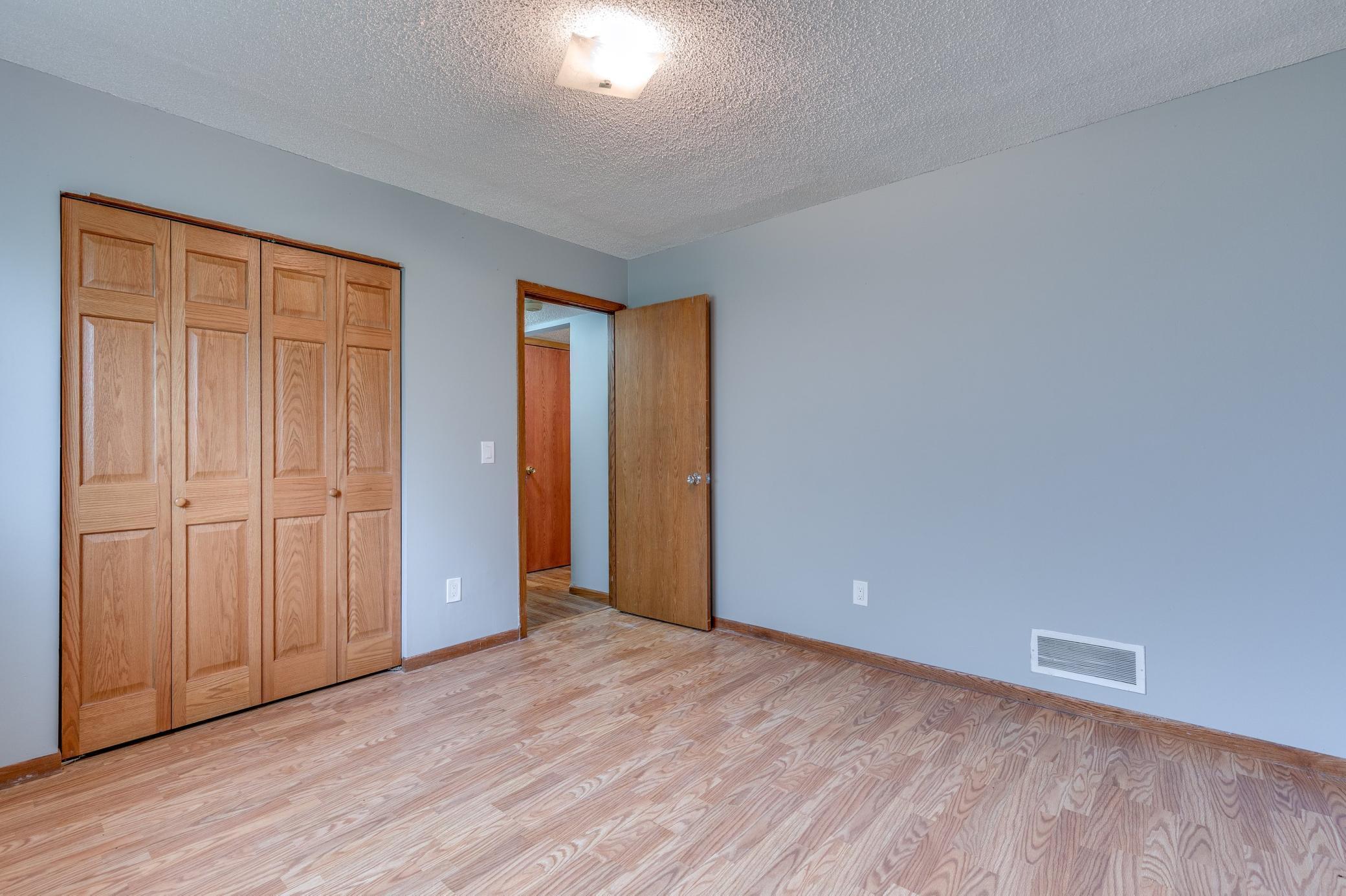 4464 Cinnamon Ridge Trail Eagan, MN 55122 - Photo 22 of 32