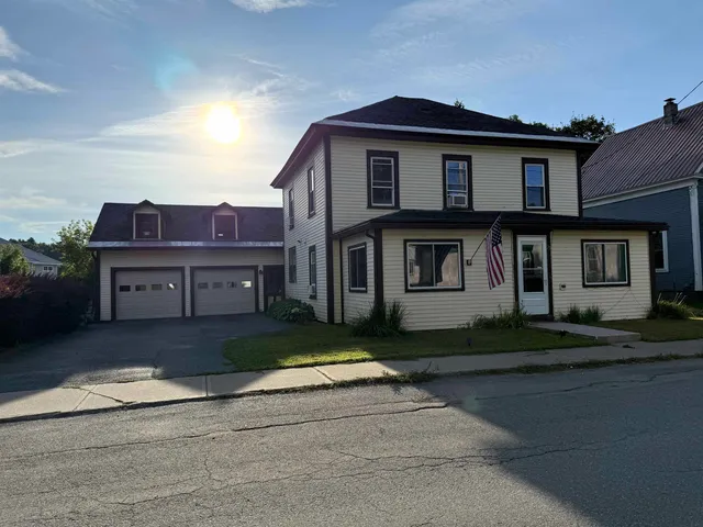 $265,000 | 75 Autumn Street, Newport, VT 05855