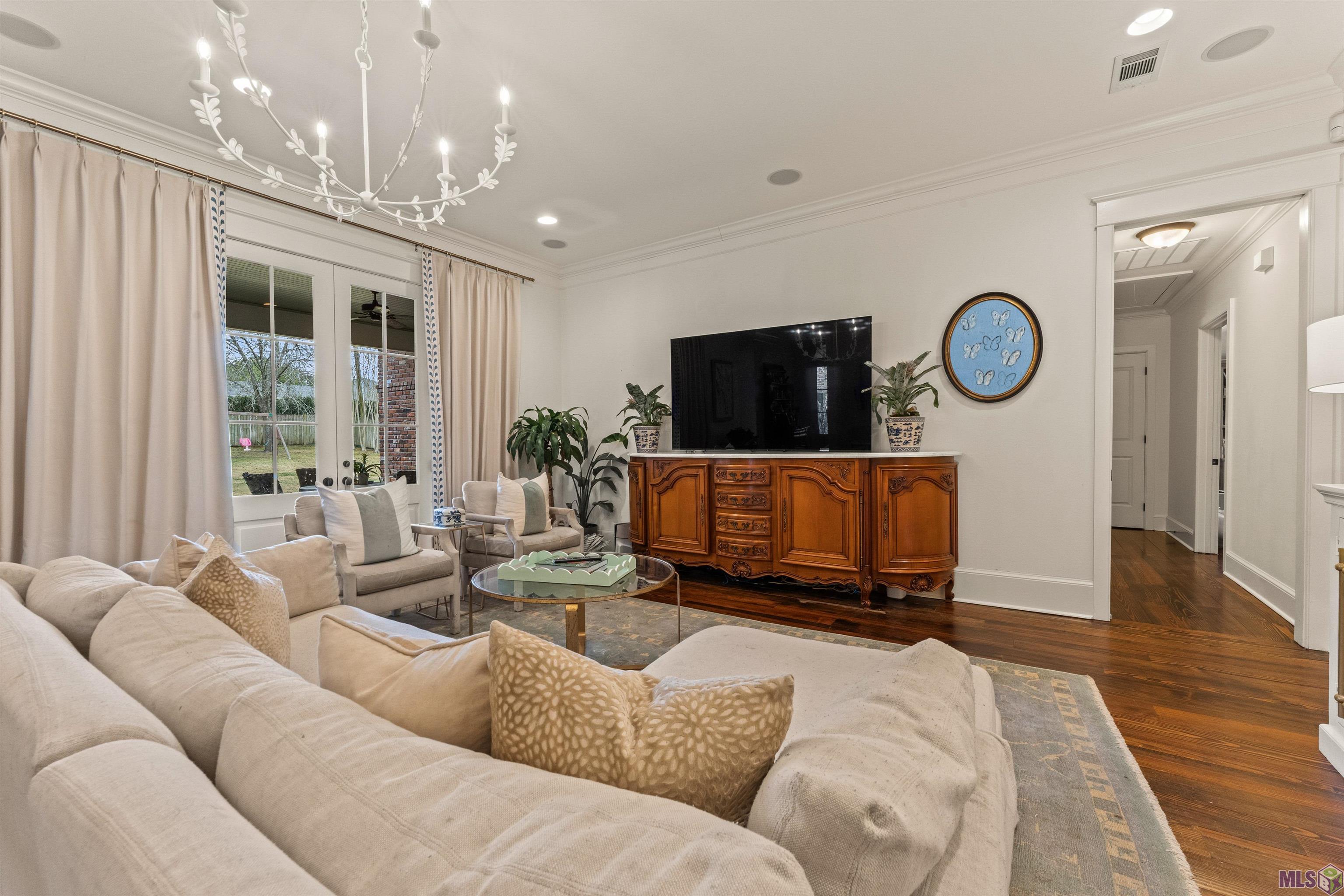 7665 Richards Drive Baton Rouge, LA 70809 - Photo 11 of 52