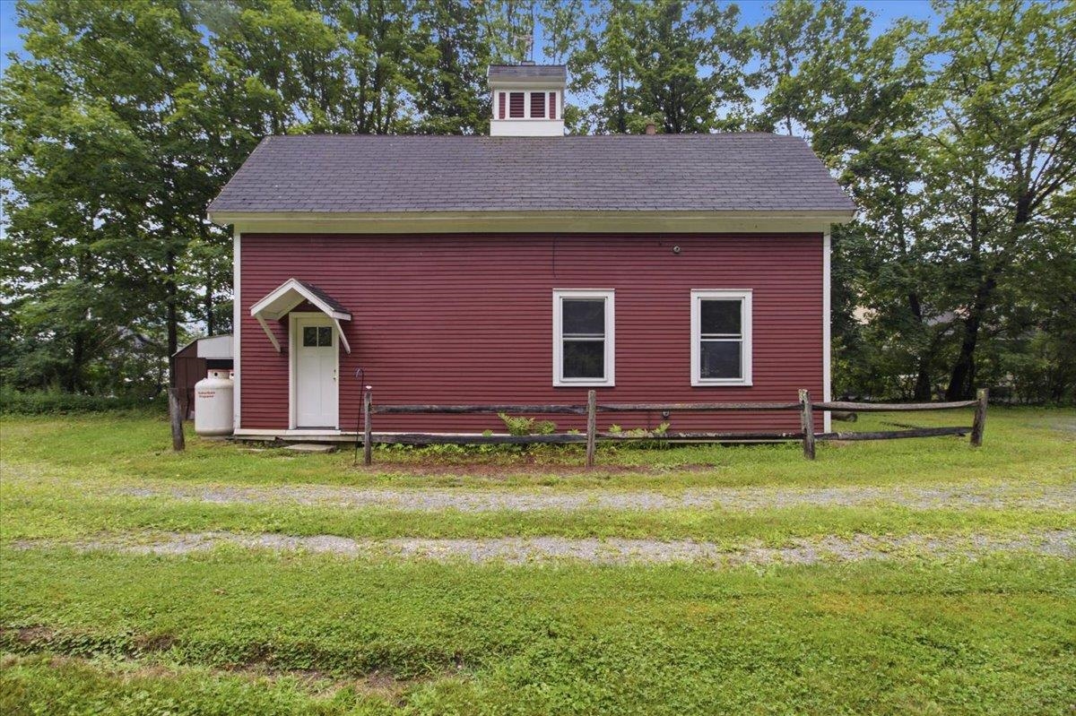 78 Bonnet Street Manchester, VT 05255 - Photo 7 of 49 Gallery Image 7