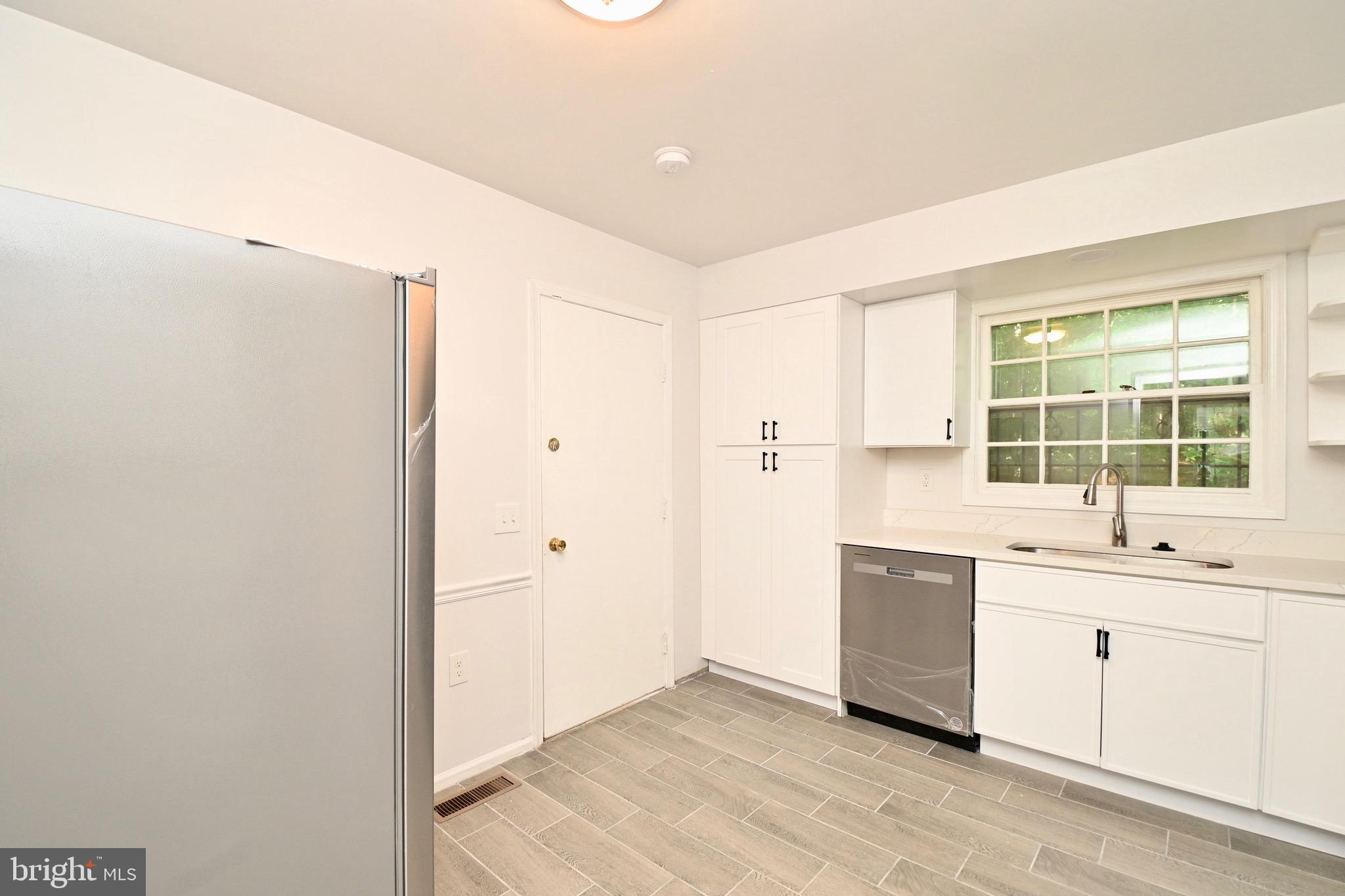 10110 Snowden Road Laurel, MD 20708 - Photo 12 of 56 Kitchen - 2nd view