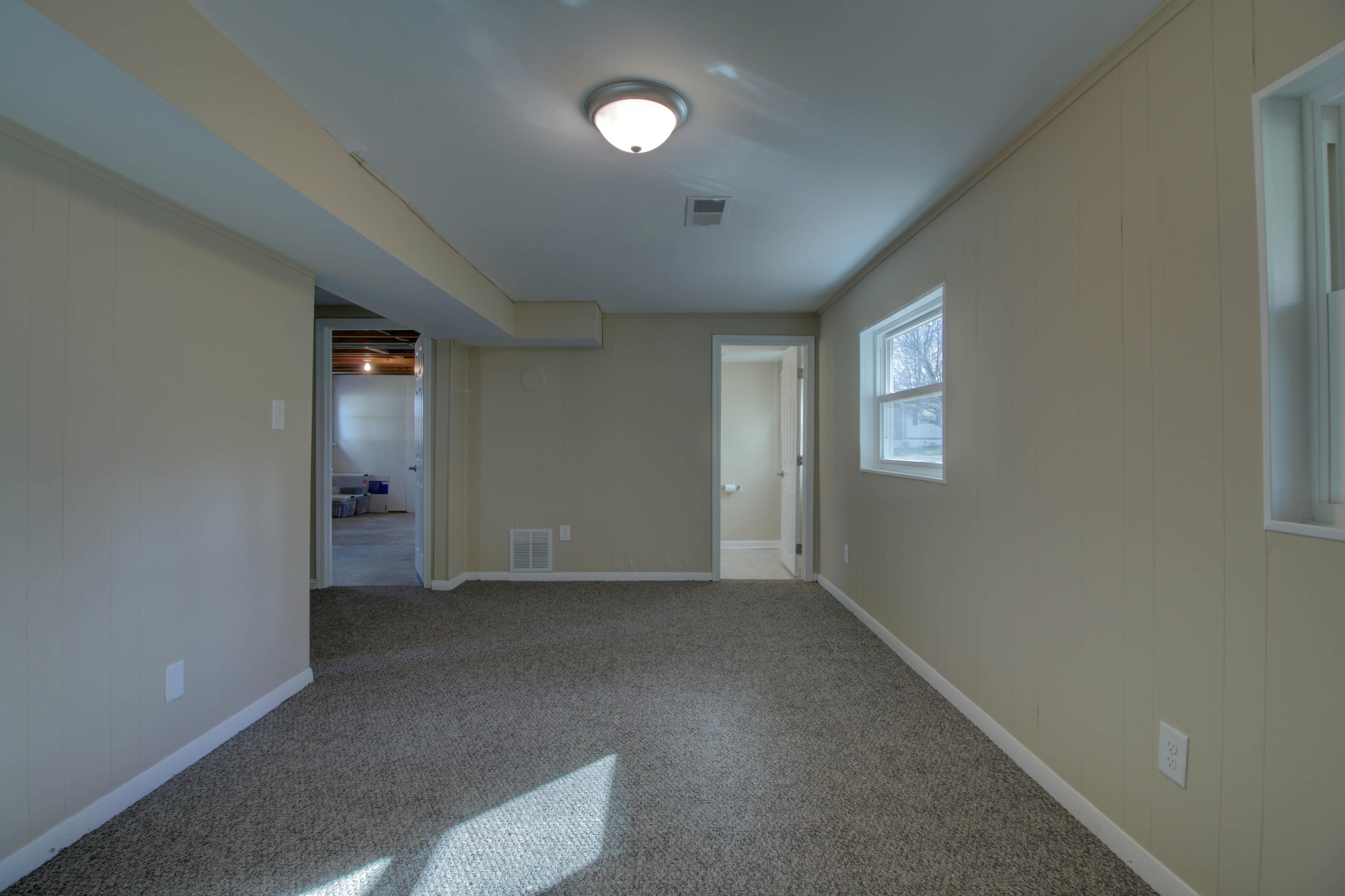 2734 Fernlawn Road Salem, VA 24153 - Photo 21 of 27 IMG_9464_65_66_67_68_69_70