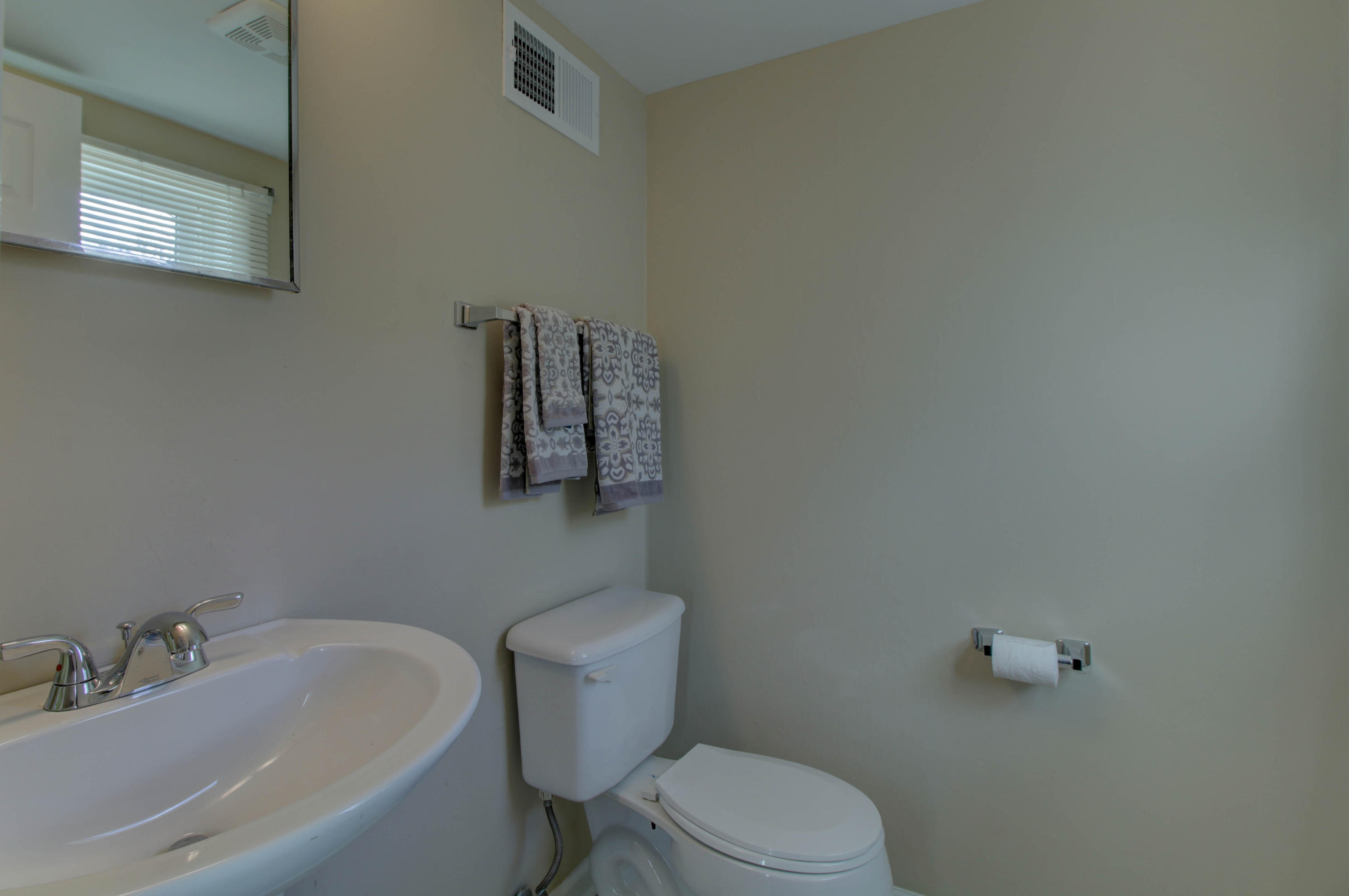 2734 Fernlawn Road Salem, VA 24153 - Photo 22 of 27 IMG_9471_2_3_4_5_6_7