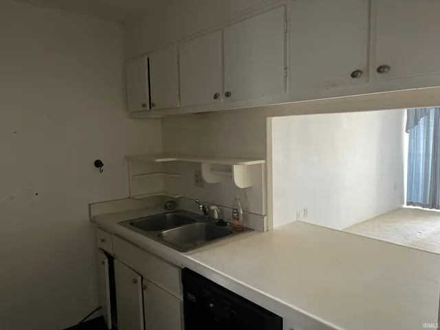 $60,000 | 1100 Erie Avenue, Evansville, IN 47715