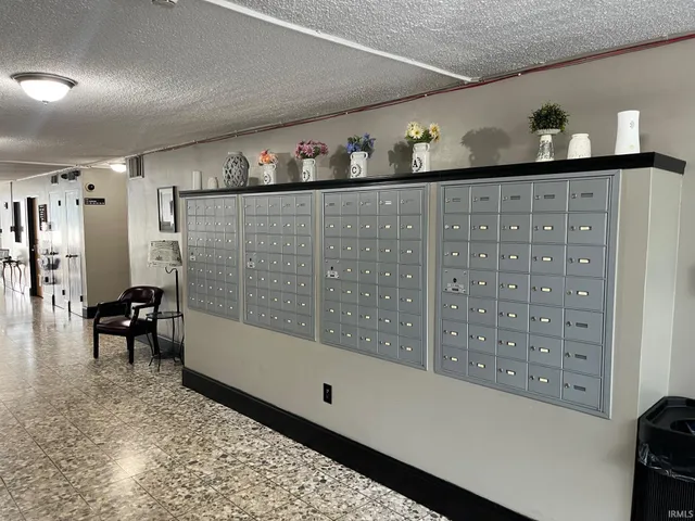 $60,000 | 1100 Erie Avenue, Evansville, IN 47715