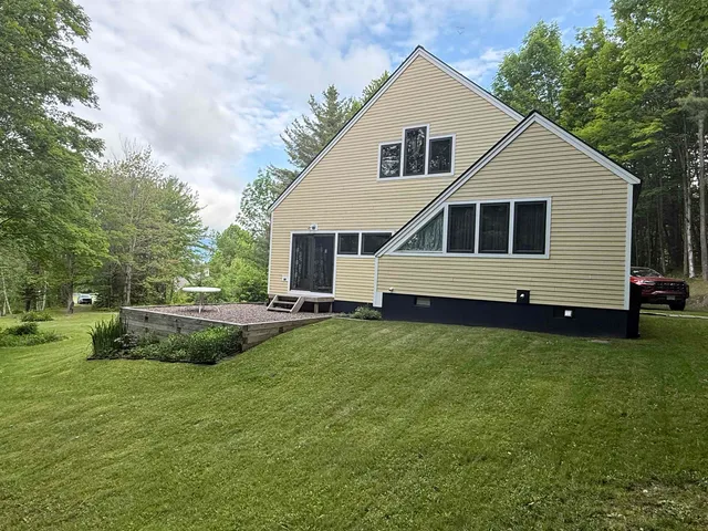 $655,000 | 93 Senor Road, Warren, VT 05674