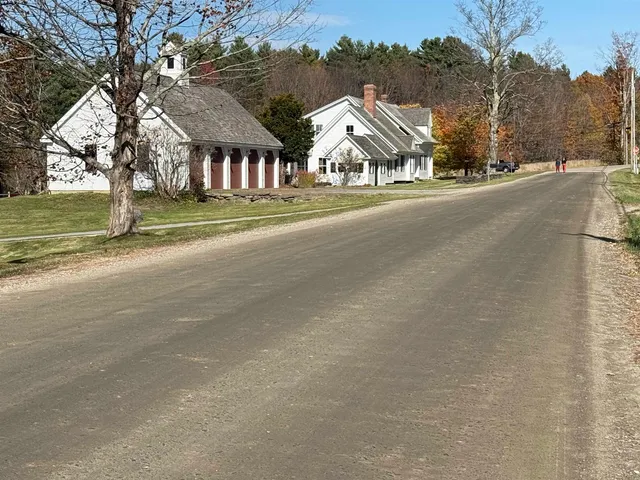 $655,000 | 93 Senor Road, Warren, VT 05674