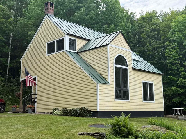 $655,000 | 93 Senor Road, Warren, VT 05674