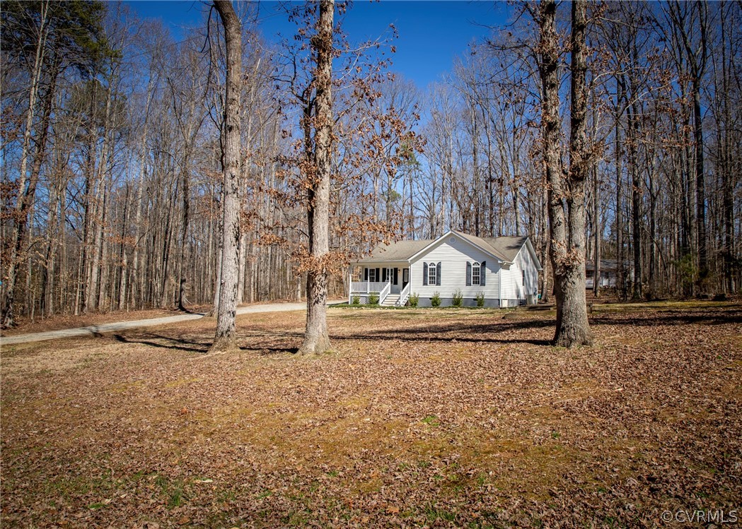 2342 George's Road Powhatan, VA 23139 - Photo 3 of 22 Gallery Image 3