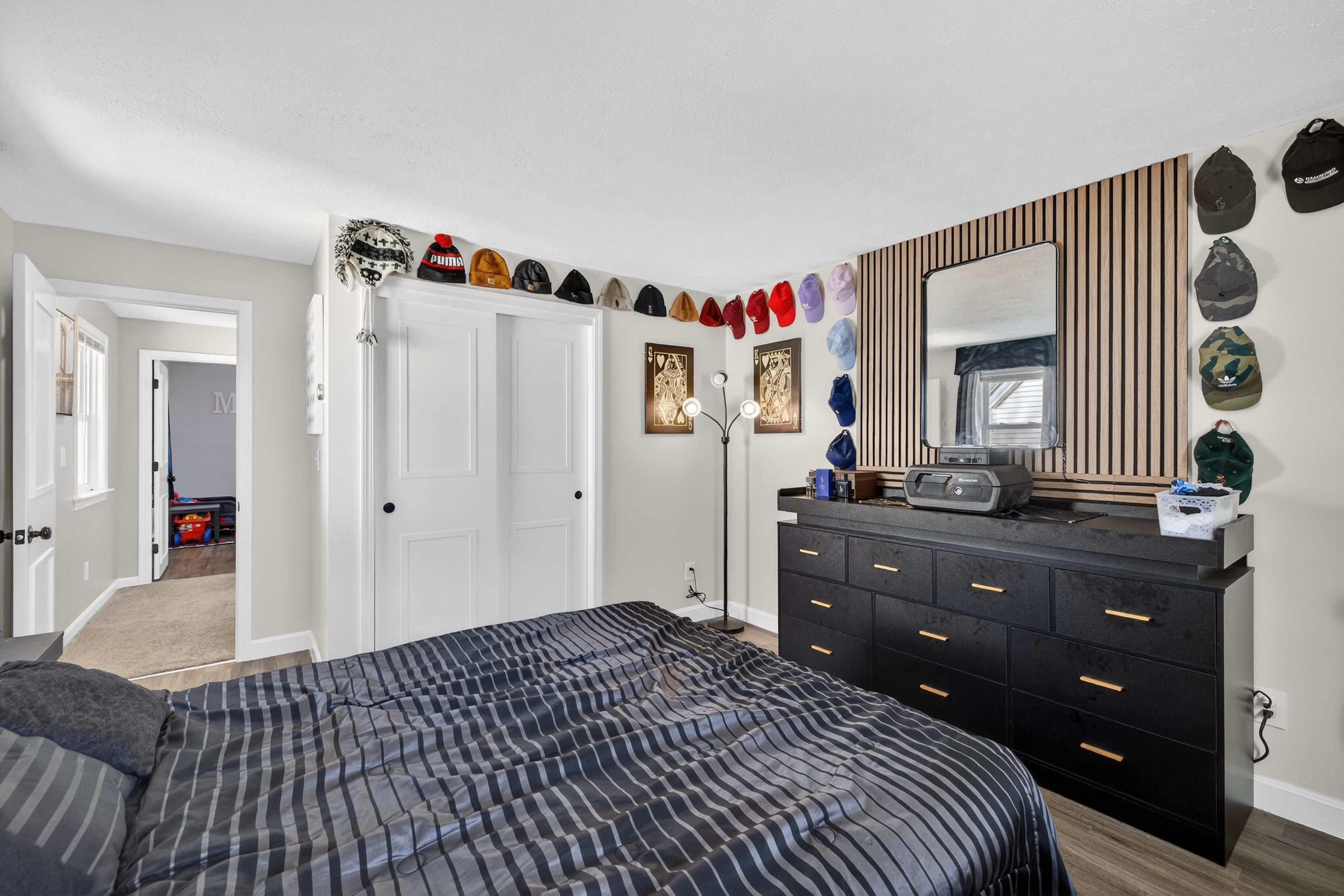 65 Taylor Street Manchester, NH 03103 - Photo 18 of 36