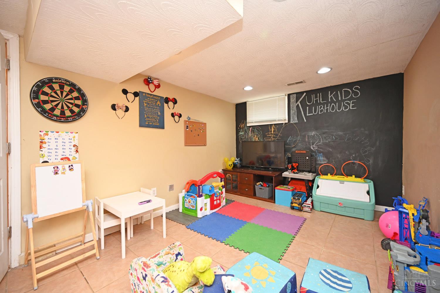 5957 Bridgetown Road Cincinnati, OH 45248 - Photo 36 of 50